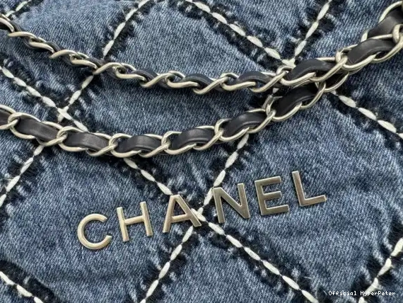 Hyper Peter HANDBAG CHANEL 22 -39*42*8cm 0530